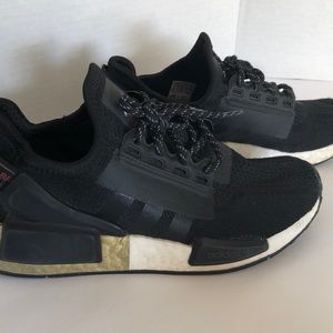 Adidas Boys Black Tennis Shoes